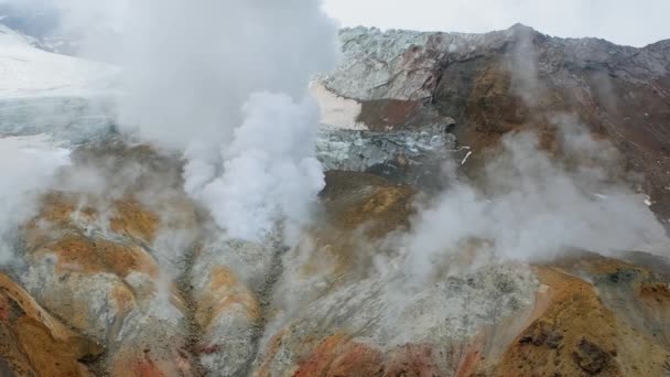 Krajina Fumaroly Kráteru Aktivní Sopky Mutnovského Kamčatka Rusko — Stock video
