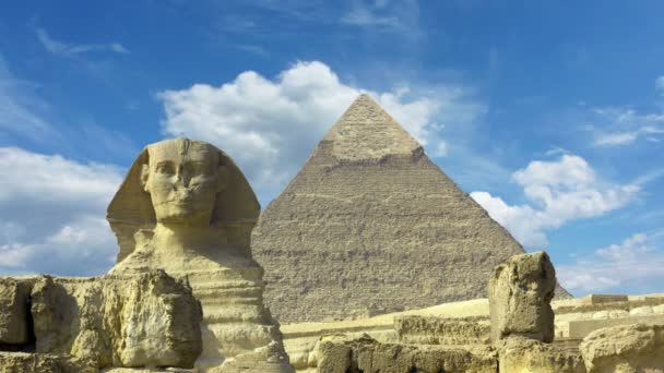 Grote piramide en de Sfinx in Giza, Cairo — Stockvideo