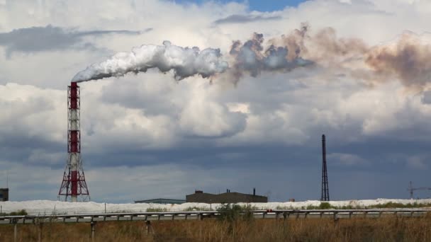 Contaminación atmosférica por humo — Vídeo de stock