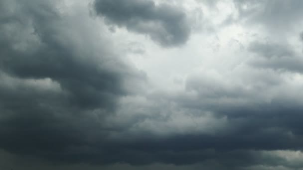 Nubes de tormenta oscura — Vídeo de stock