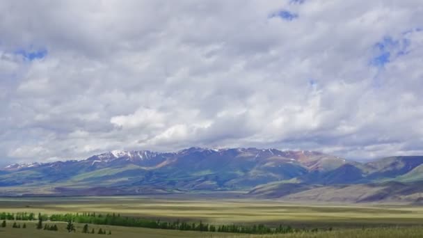 Timelapse краєвид в гори Алтай, збільшення масштабу — стокове відео