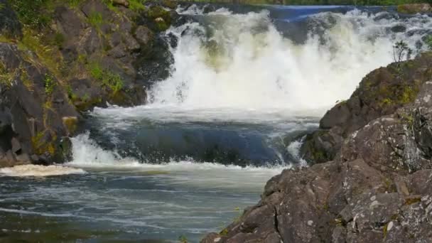 Kivach waterfall in Karelia — Stock Video