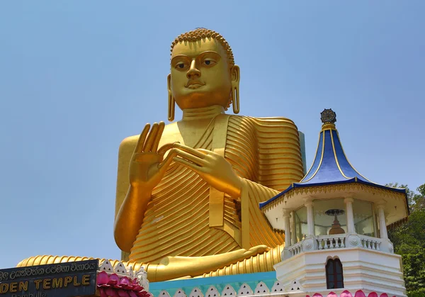 Будда на Dambula Золотий Храм в Шрі-Ланці — стокове фото