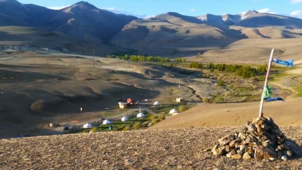 Campo nomade di yurta ad Altay — Video Stock