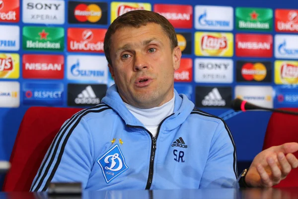 Press-Conference before UEFA Champions League game Dynamo Kyiv v — Stock Photo, Image