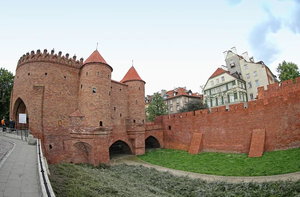 Varşova Barbican, Varşova şehrinde yarım daire müstahkem karakol, — Stok fotoğraf