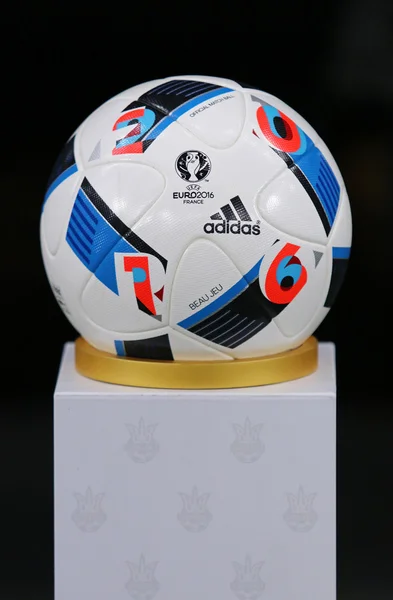 Adidas Beau Jeu - Official match ball of the UEFA EURO 2016 — Stock Photo, Image