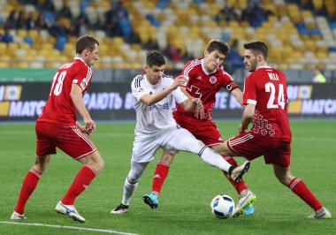 Ukrayna Premier Ligi Futbol oyun Fc Dinamo Kiev vs Volyn L