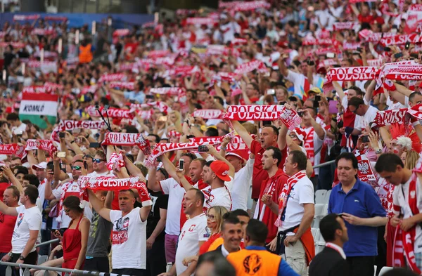 UEFA Euro 2016 spelet Ukraina v Polen — Stockfoto