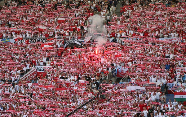 UEFA Euro 2016 spelet Ukraina v Polen — Stockfoto