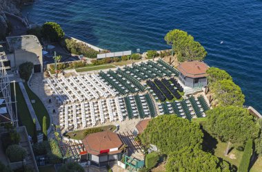 Monako 'da açık hava tiyatrosu