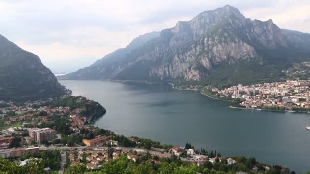 Como Gölü ve Lecco city, İtalya — Stok video