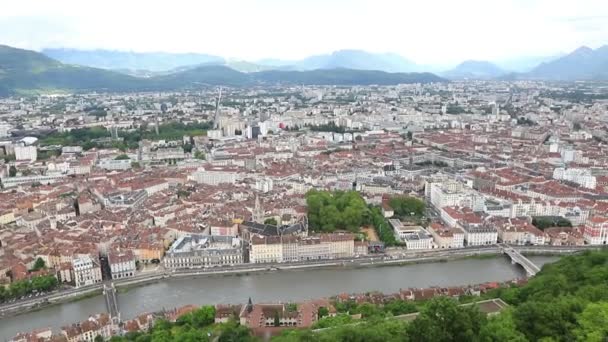 Vista aérea da cidade de Grenoble, França — Vídeo de Stock