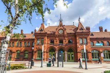 Malbork, Polonya bina tren istasyonu