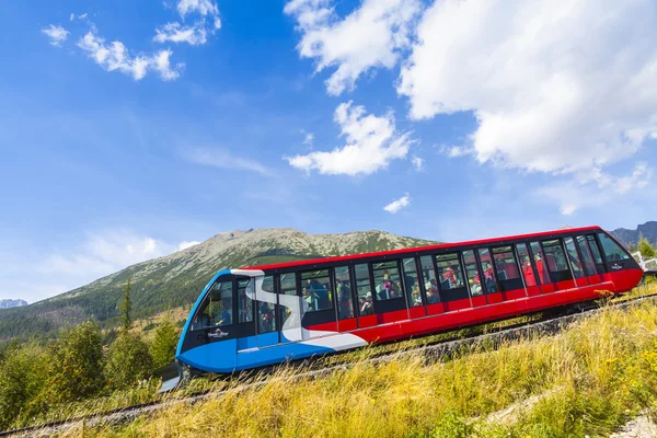 Ferrocarril por cable en Alta Tatras, Eslovaquia —  Fotos de Stock