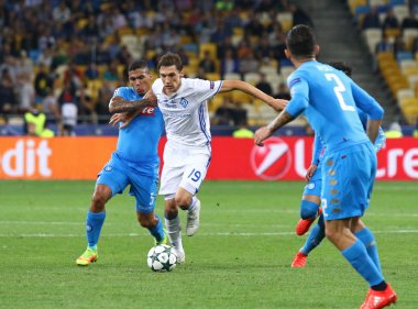 UEFA Şampiyonlar Ligi oyun Fc Dinamo Kiev rakip Napoli