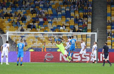UEFA Şampiyonlar Ligi oyun Fc Dinamo Kiev rakip Napoli