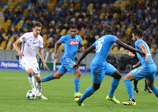 UEFA Şampiyonlar Ligi oyun Fc Dinamo Kiev rakip Napoli — Stok fotoğraf