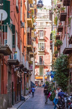 Street şehirde tarihi merkezi, Napoli, İtalya