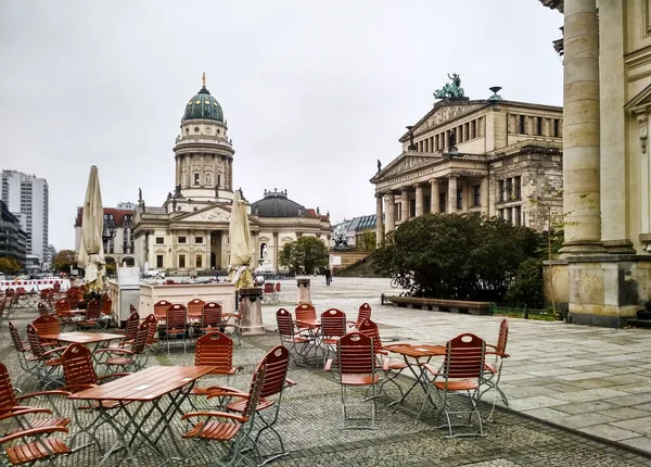 Plaza Gendarmenmarkt Con Catedral Alemana Edificio Konzerthaus Centro Ciudad Berlín —  Fotos de Stock