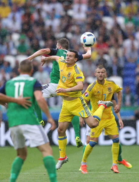 Lyon France Haziran 2016 Kuzey Rlandalı Stuart Dallas Ukraynalı Artem — Stok fotoğraf