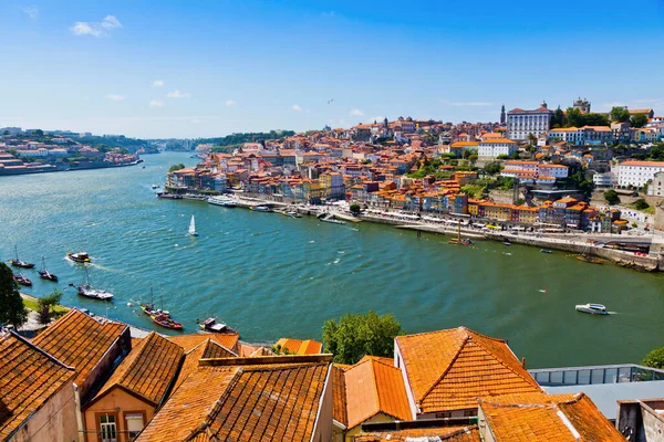 Letecký Pohled Řeku Douro Staré Město Porto Portugalsko — Stock fotografie