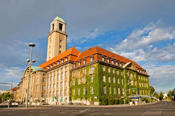 Berlin-Spandau Belediye Binası (Rathaus Spandau), Almanya — Stok fotoğraf