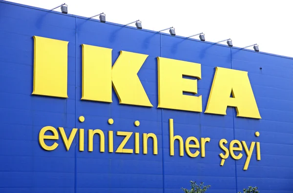 Logo-az Ikea áruház-Isztambul — Stock Fotó