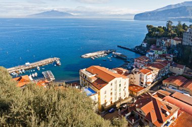 Sorrento şehir, Napoli Körfezi ve Vezüv Yanardağı, İtalya