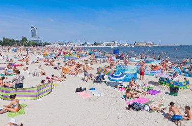 Kalabalık Belediye plaj Gdynia, Baltık Denizi, Polonya