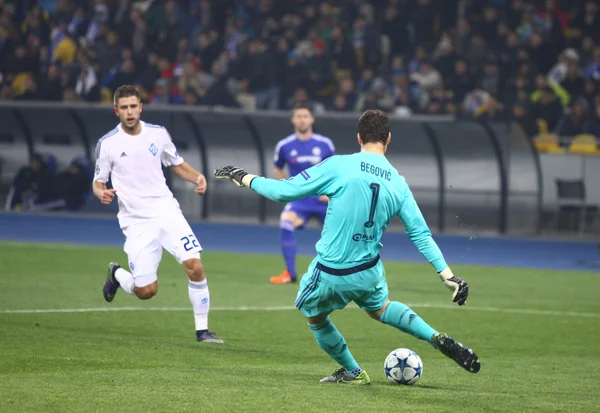 UEFA Champions League game FC Dynamo Kyiv vs Chelsea — Stock Photo, Image