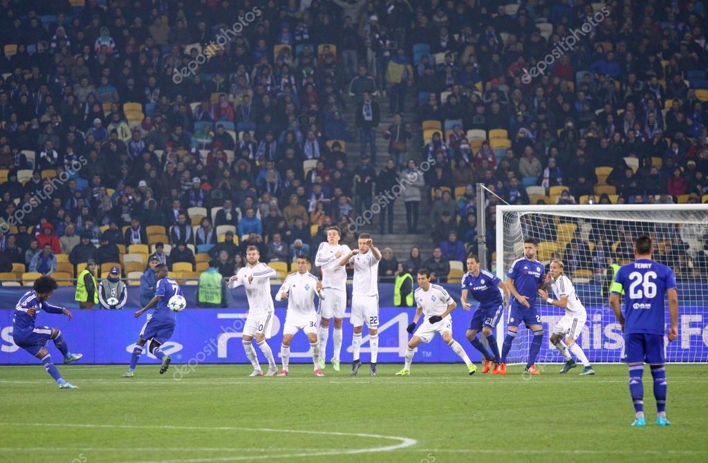 Free Kick Wall Pictures Free Kick Wall Stock Photos Images Depositphotos