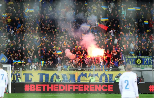 UEFA Euro 2016 Play-off gra Ukraina vs Słowenia — Zdjęcie stockowe