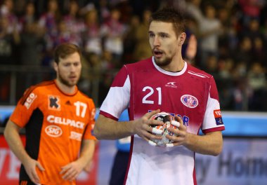 Hentbol oyun Motor Zaporozhye vs Kadetten Schaffhausen