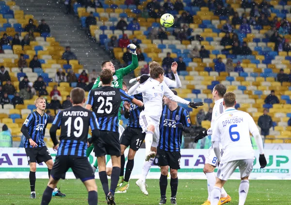 Ukrainisches Premier League Fußballspiel fc dynamo kyiv vs fc chor — Stockfoto