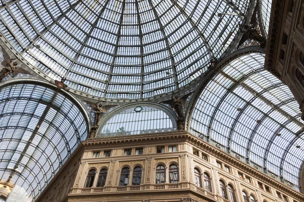 Galleria Umberto I, galería pública de compras y arte en Nápoles, I —  Fotos de Stock