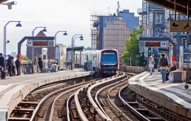 baumwall u-bahn istasyonuna Hamburg, Almanya