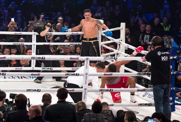 Kampf um den wbo interkontinentalen Titel oleksandr usyk vs pedro — Stockfoto