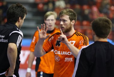Hentbol oyun Motor Zaporozhye vs Kadetten Schaffhausen