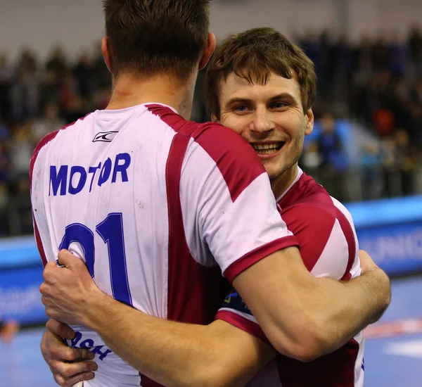 Balonmano juego Motor Zaporozhye vs Kadetten Schaffhausen — Foto de Stock