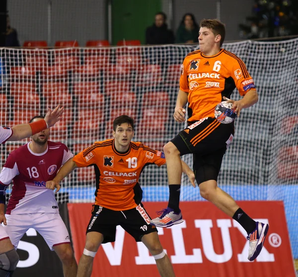 Handball game Motor Zaporozhye vs Kadetten Schaffhausen — Stock Photo, Image