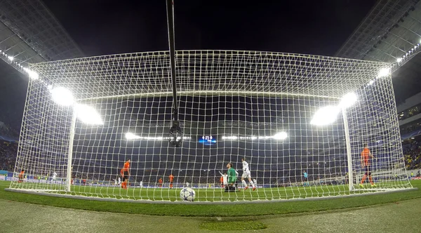 UEFA Şampiyonlar Ligi oyun Shakhtar vs Real Madrid