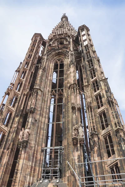 Tornet av Strasbourgs katedral (Notre Dame), Frankrike — Stockfoto