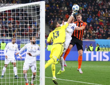 UEFA Şampiyonlar Ligi oyun Shakhtar vs Real Madrid