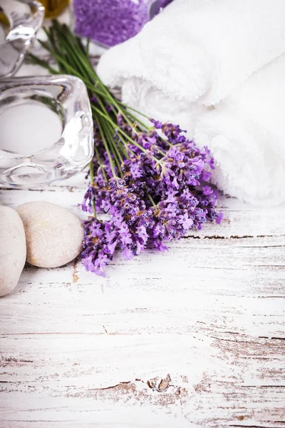 Wellness mit Lavendel — Stockfoto