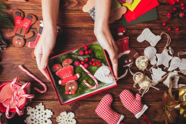 Hazırlık bir Noel hediye kutusu