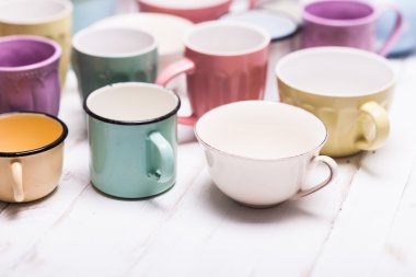 Çeşitli su bardağı