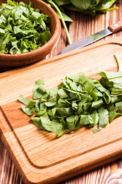 kuzukulağı bir kase