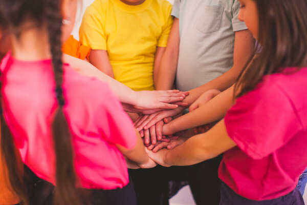 Close friendship relations begins in early childhood