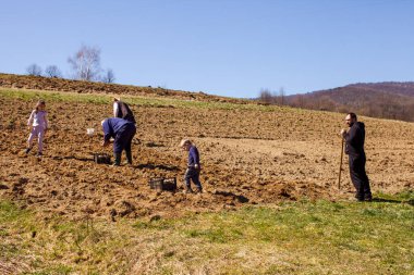Küçük yardımcıların yardımı paha biçilemez.